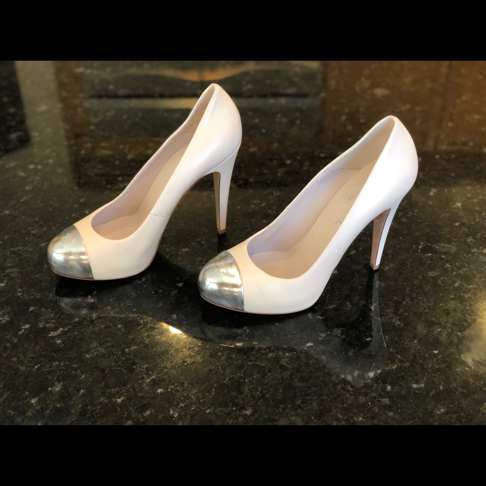 Chanel Heels Pumps 40.5 Pale Nude Beige Silver 9